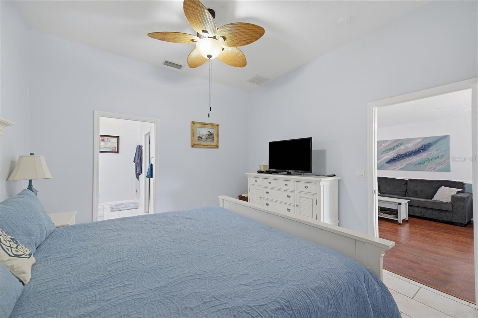 11624 FOXWORTH LANE, New Port Richey, FL 34654