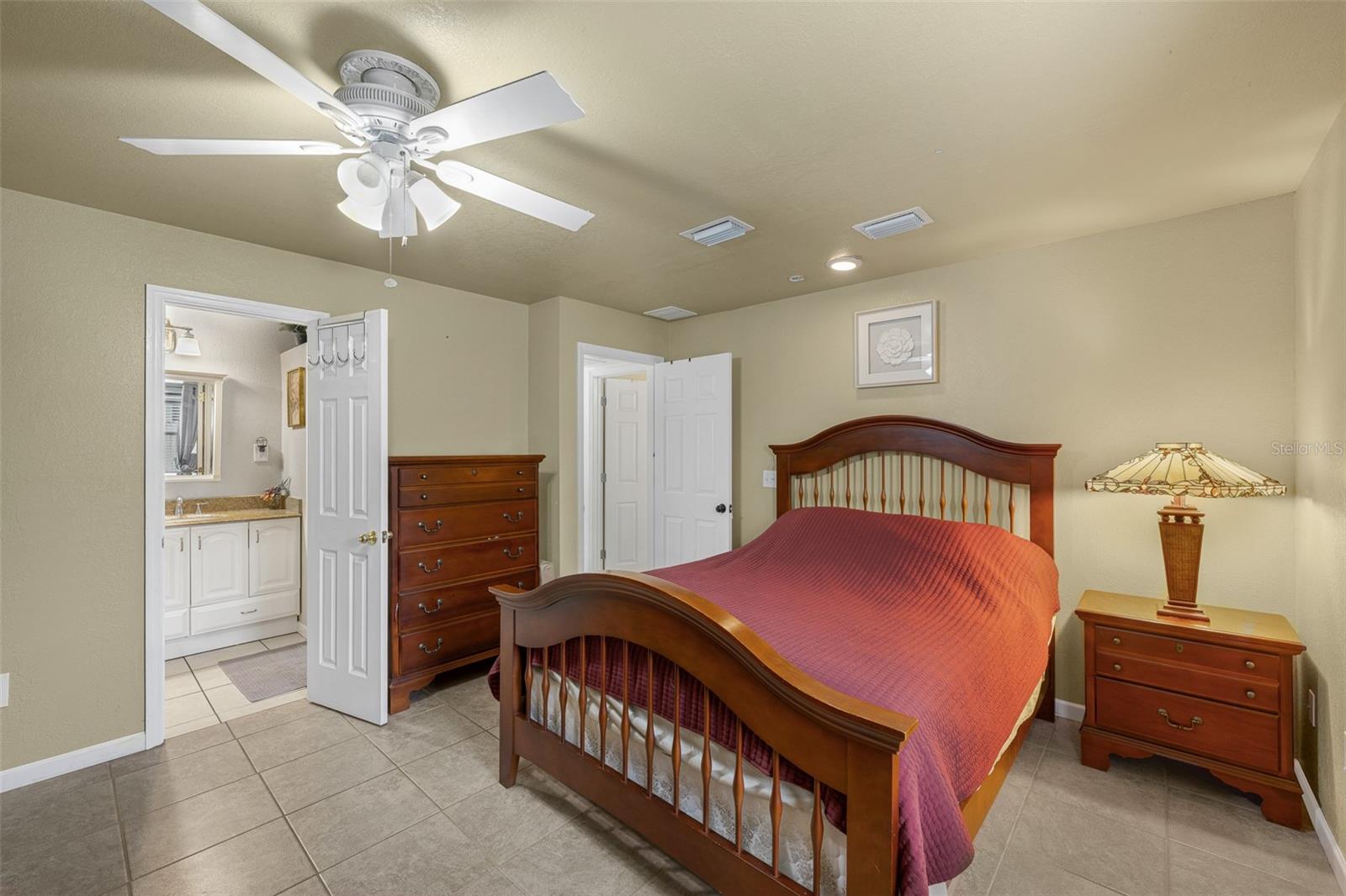 3705 W TYSON AVENUE, Tampa, FL 33611