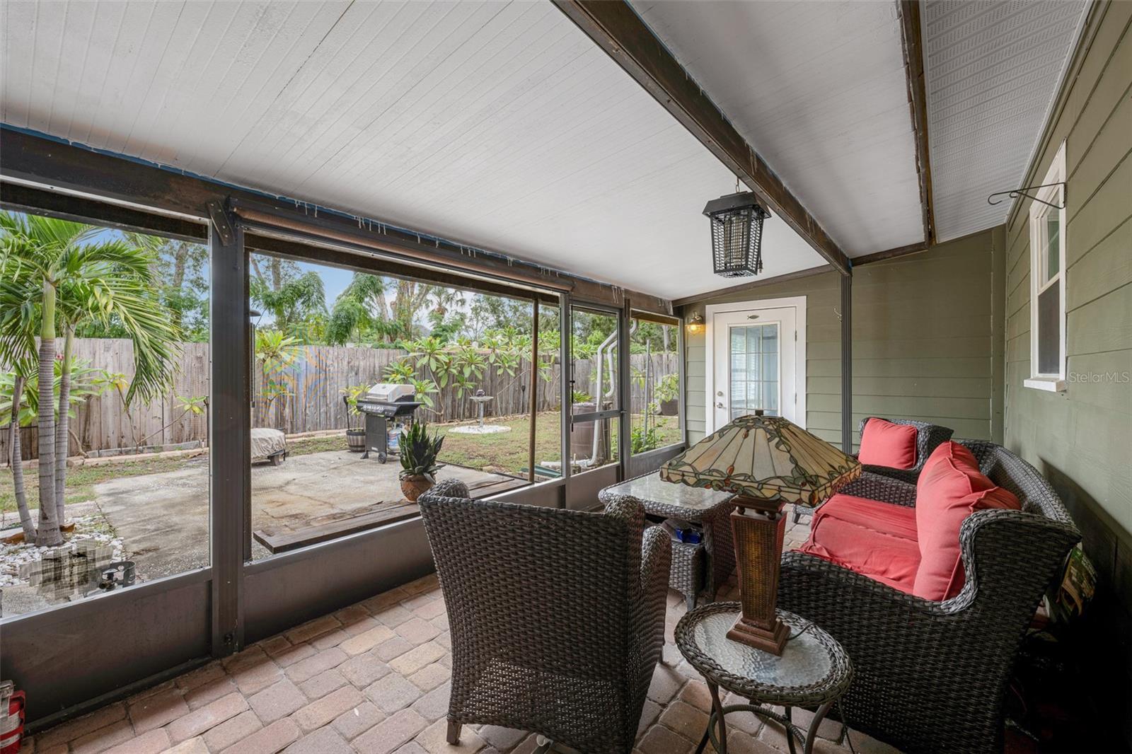 3705 W TYSON AVENUE, Tampa, FL 33611