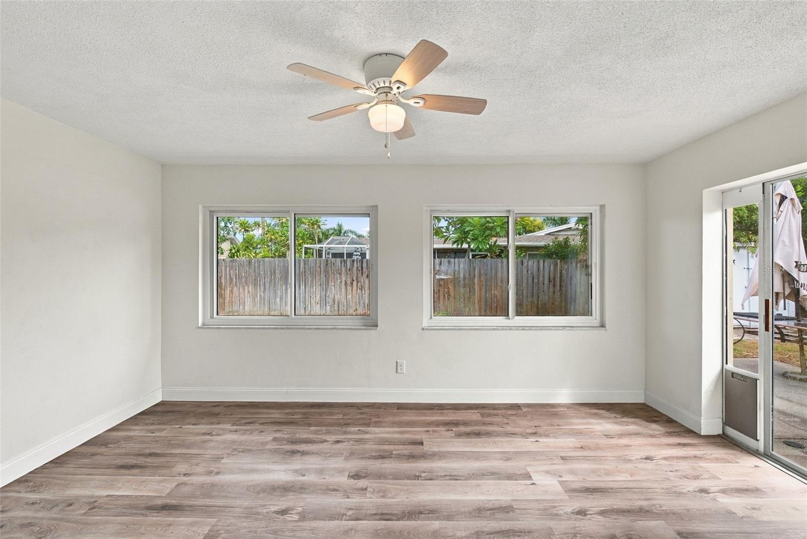 13823 WILDWOOD DRIVE, Largo, FL 33774 13823 WILDWOOD DRIVE, Largo, FL 33774