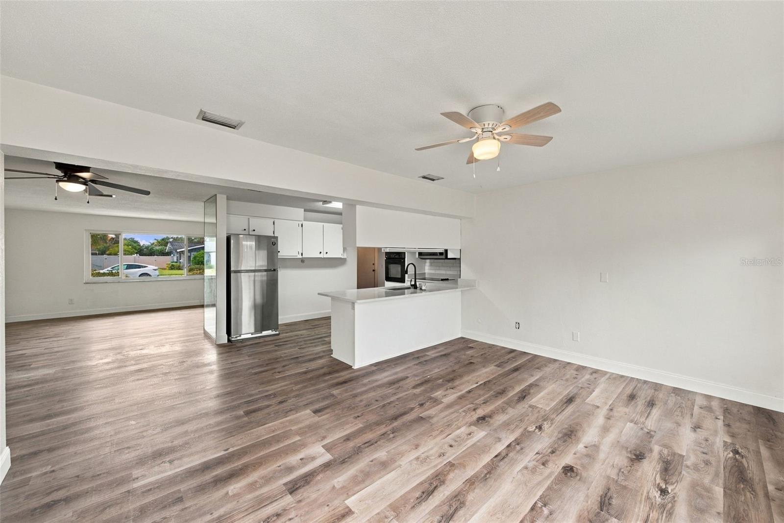 13823 WILDWOOD DRIVE, Largo, FL 33774