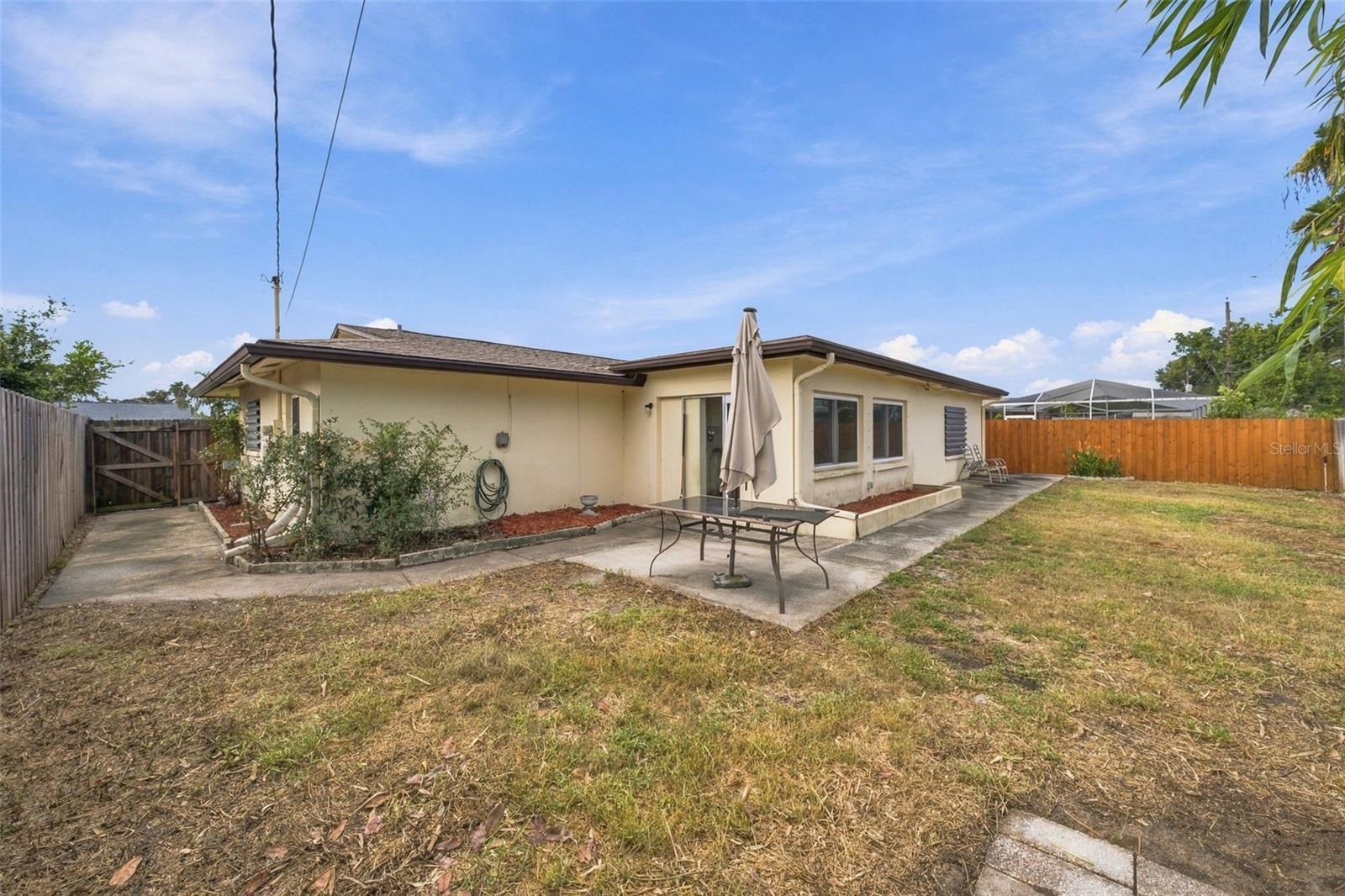 13823 WILDWOOD DRIVE, Largo, FL 33774 13823 WILDWOOD DRIVE, Largo, FL 33774
