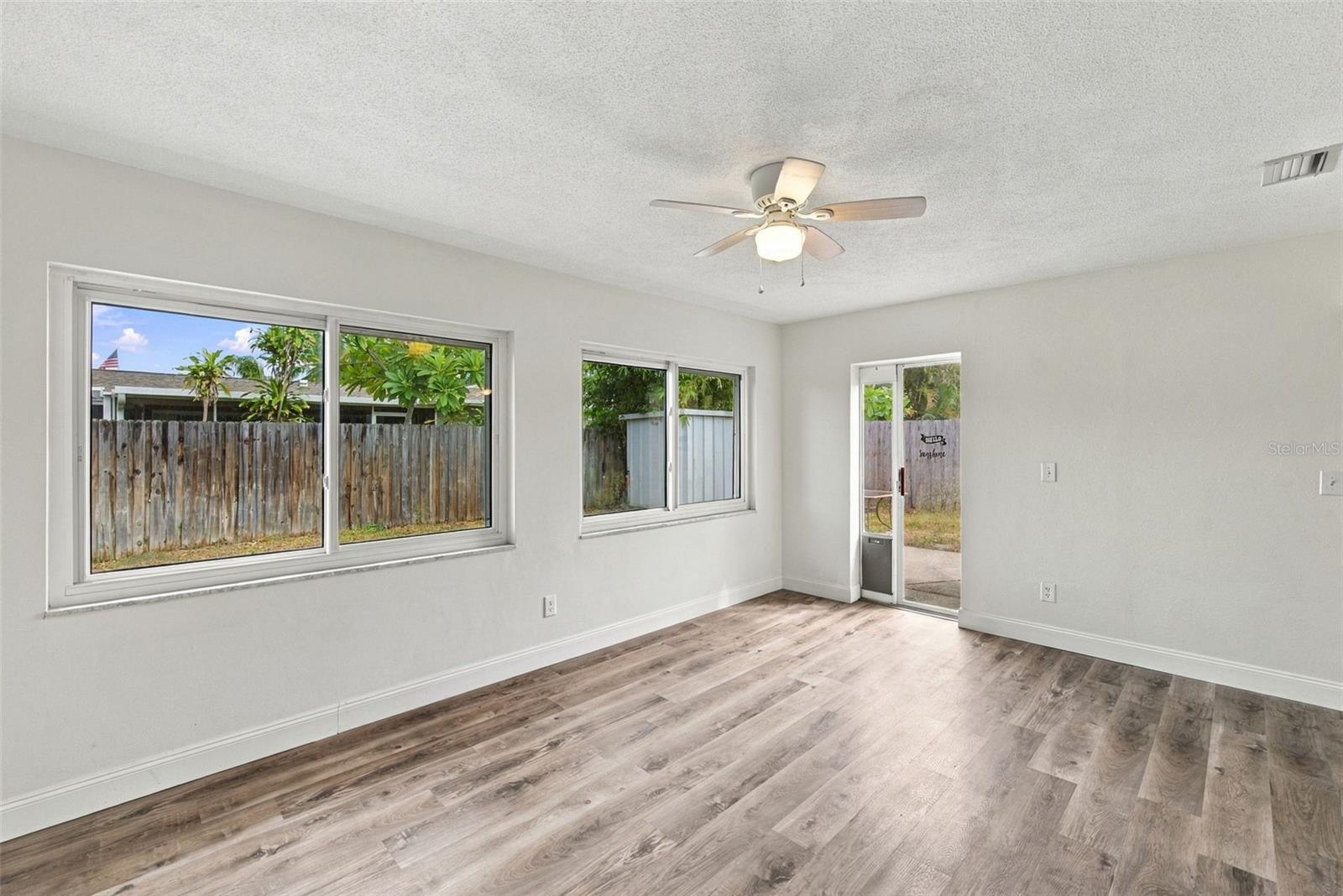 13823 WILDWOOD DRIVE, Largo, FL 33774