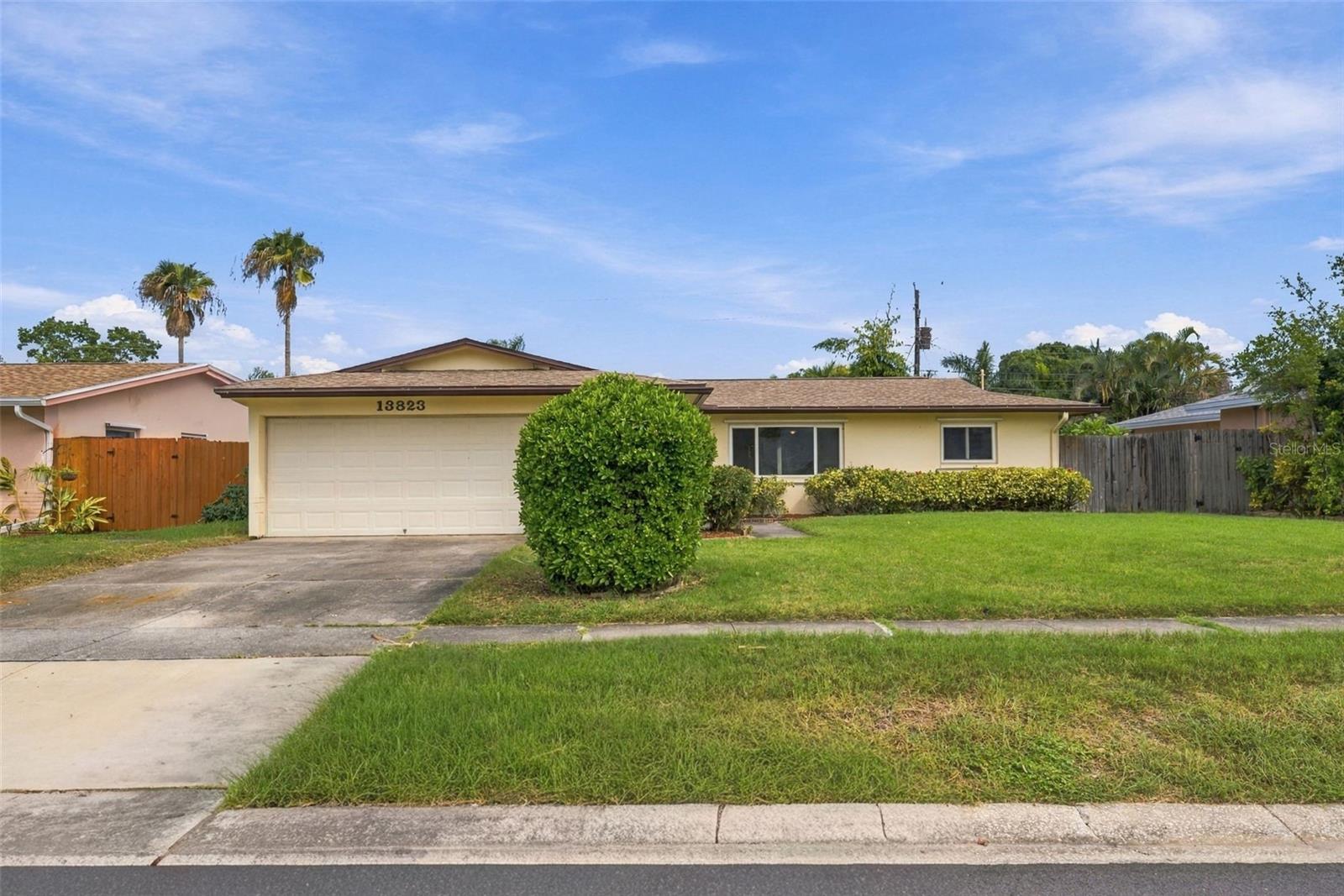 13823 WILDWOOD DRIVE, Largo, FL 33774