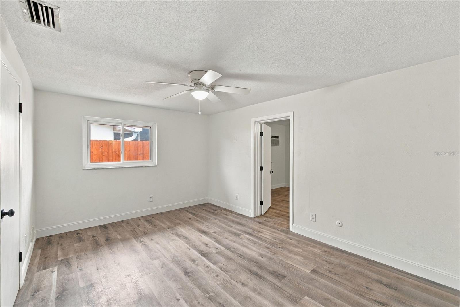 13823 WILDWOOD DRIVE, Largo, FL 33774