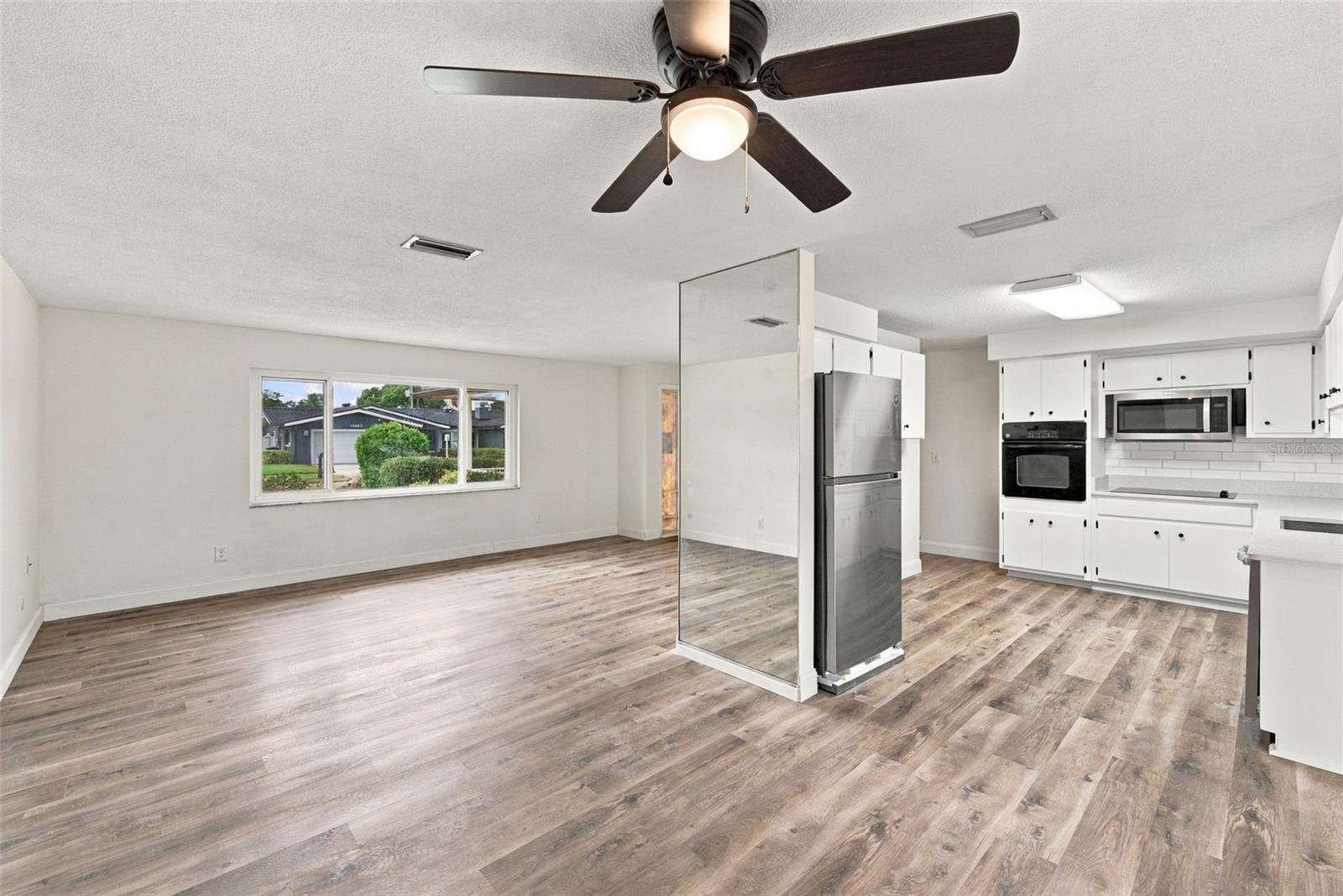 13823 WILDWOOD DRIVE, Largo, FL 33774