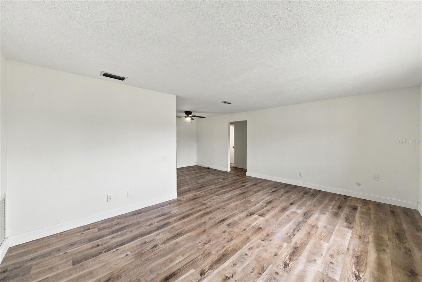 13823 WILDWOOD DRIVE, Largo, FL 33774