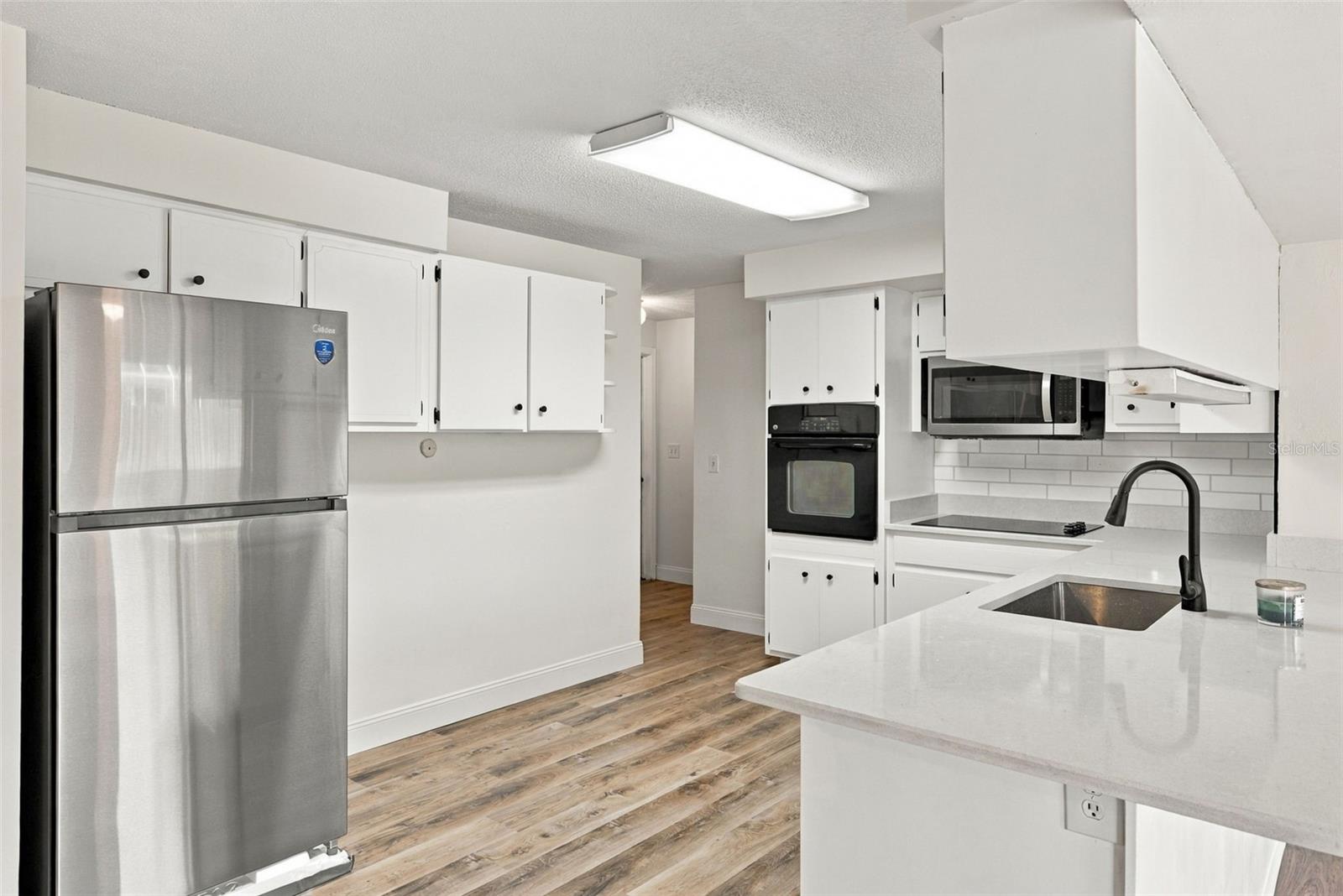 13823 WILDWOOD DRIVE, Largo, FL 33774