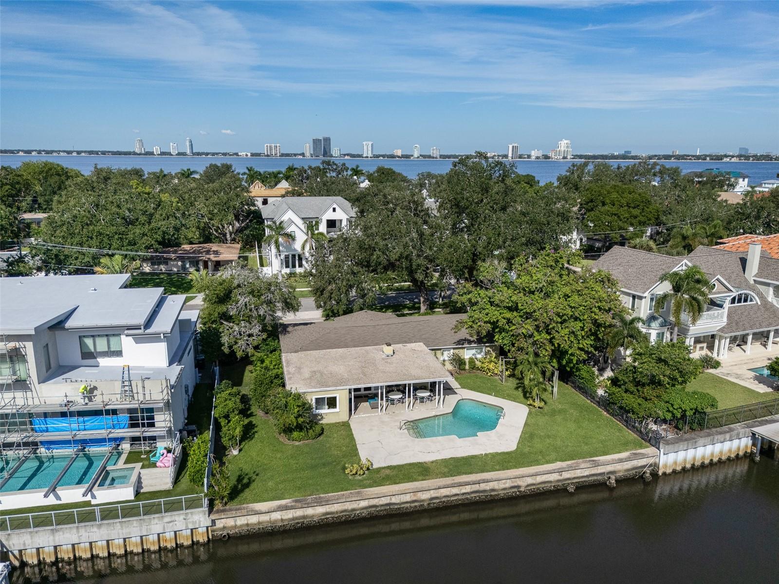 628 RIVIERA DRIVE, Tampa, FL 33606