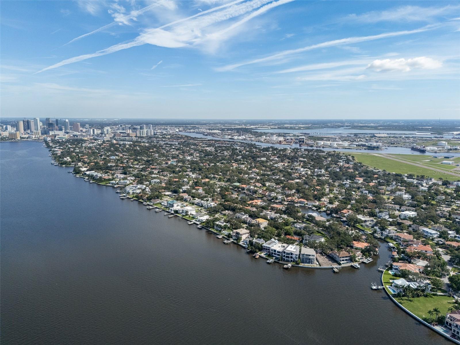 628 RIVIERA DRIVE, Tampa, FL 33606