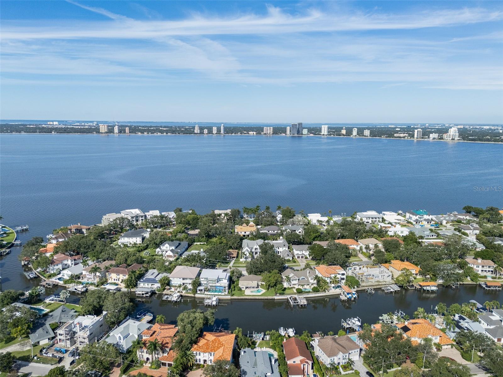 628 RIVIERA DRIVE, Tampa, FL 33606