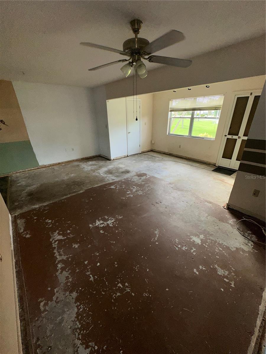 9950 62ND TERRACE N, #117, St Petersburg, FL 33708