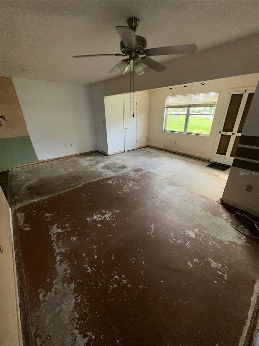 9950 62ND TERRACE N, #117, St Petersburg, FL 33708