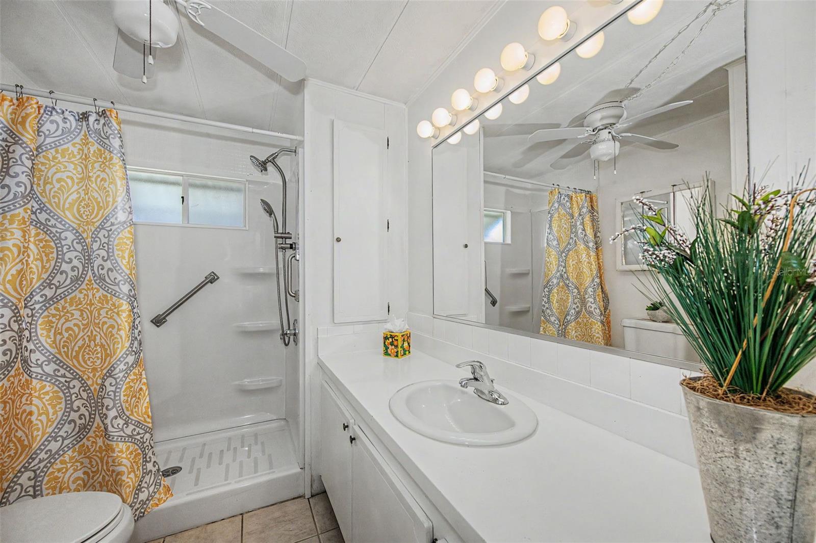 full bath
