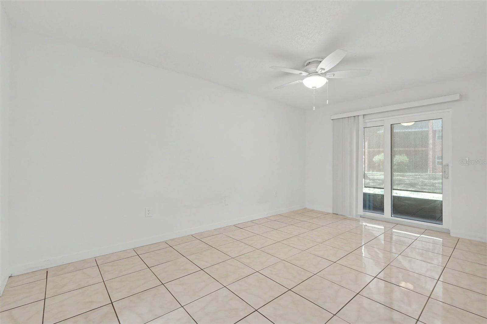 4805 ALT 19, #114, Palm Harbor, FL 34683