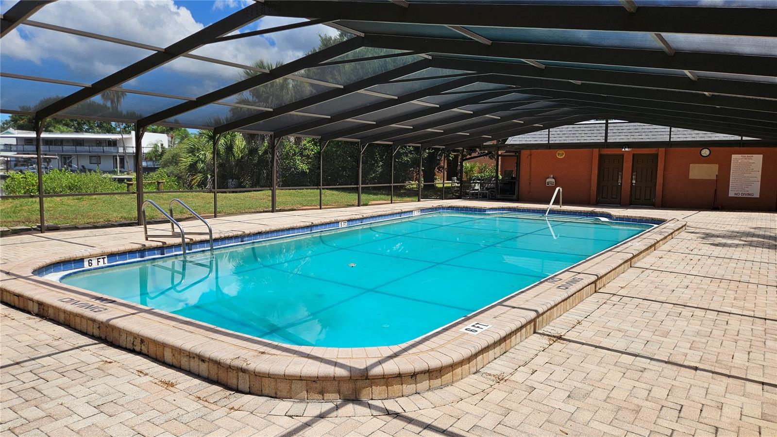 4805 ALT 19, #114, Palm Harbor, FL 34683