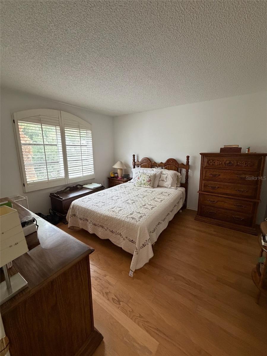 1524 LAKEVIEW ROAD, #304, Clearwater, FL 33756