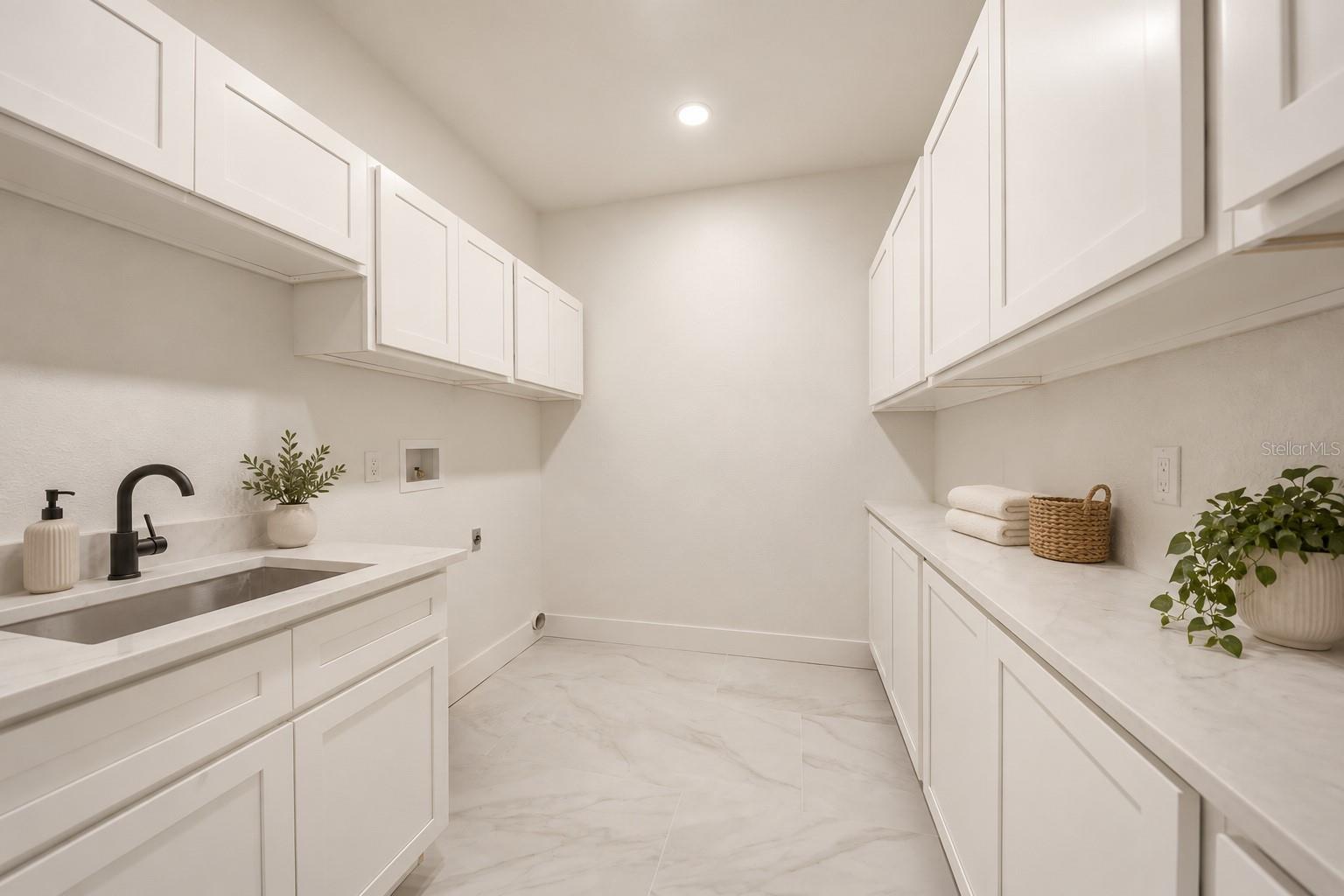 1980 MAC GREGOR ROAD, Tarpon Springs, FL 34689