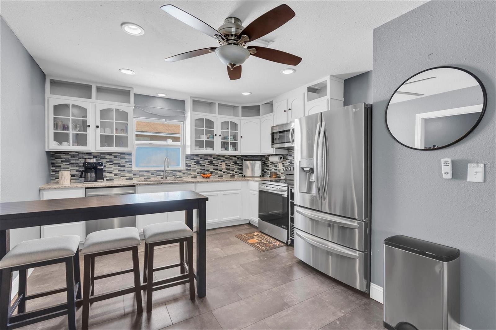 1951 TAYLOR LAKE CIRCLE, Seminole, FL 33778