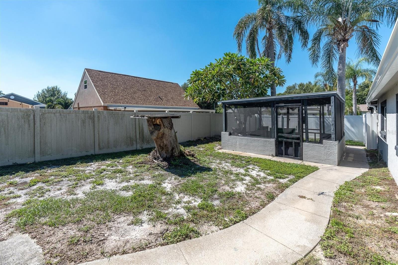 1951 TAYLOR LAKE CIRCLE, Seminole, FL 33778