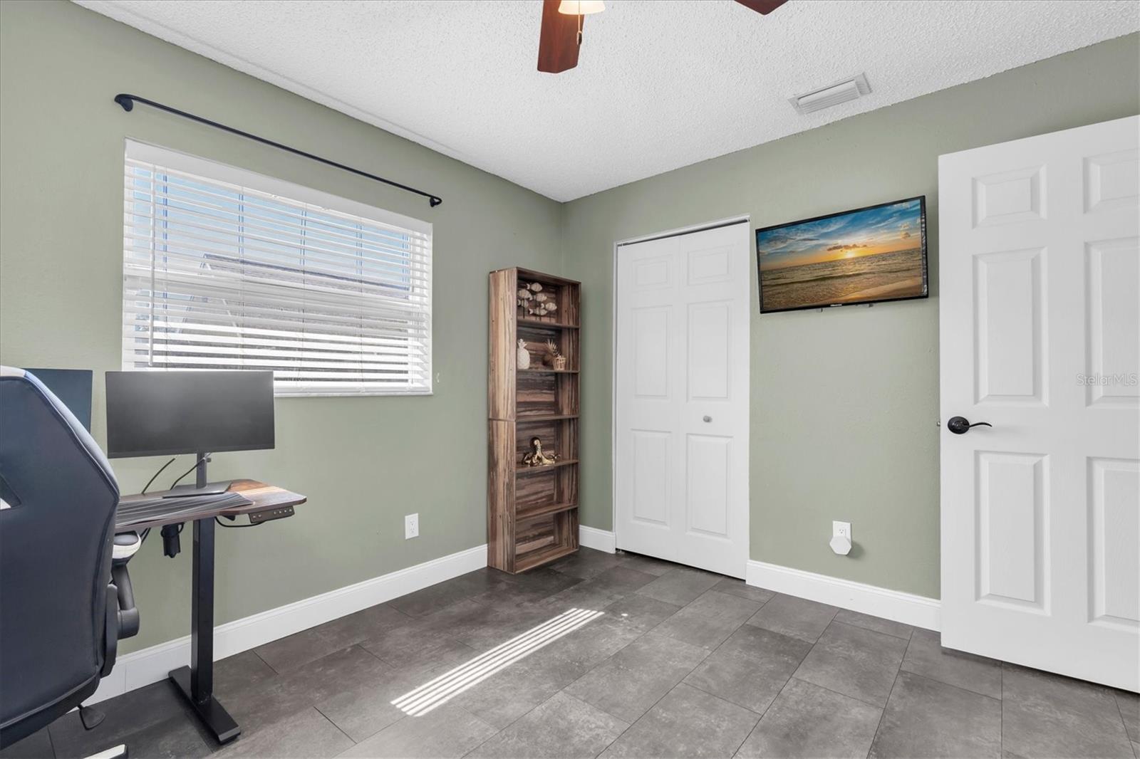 1951 TAYLOR LAKE CIRCLE, Seminole, FL 33778