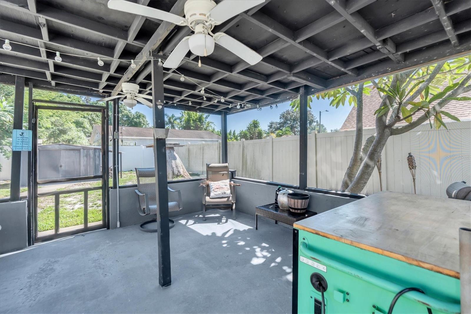 1951 TAYLOR LAKE CIRCLE, Seminole, FL 33778