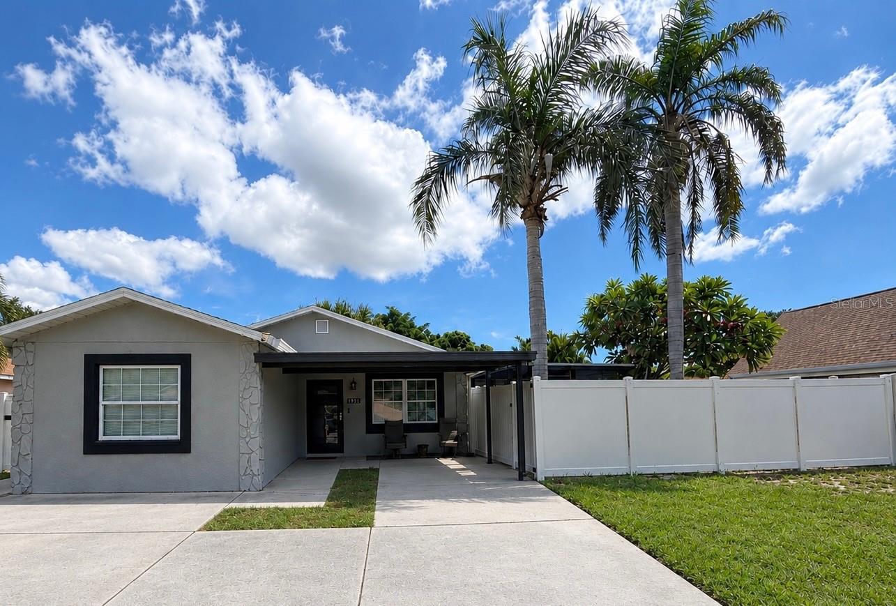 1951 TAYLOR LAKE CIRCLE, Seminole, FL 33778 1951 TAYLOR LAKE CIRCLE, Seminole, FL 33778
