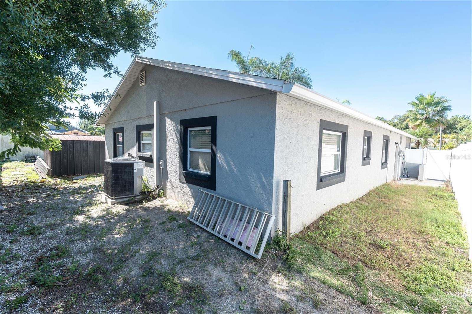 1951 TAYLOR LAKE CIRCLE, Seminole, FL 33778