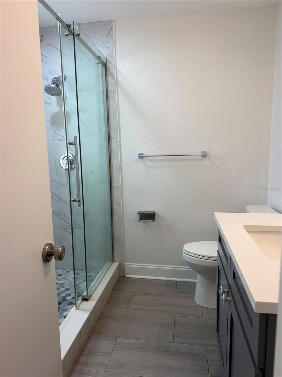 11012 ASHBOURNE CIRCLE, Tampa, FL 33624