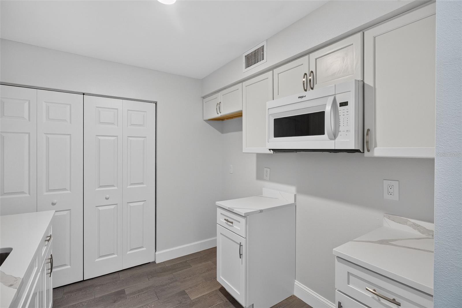 Refrigerator and range space
