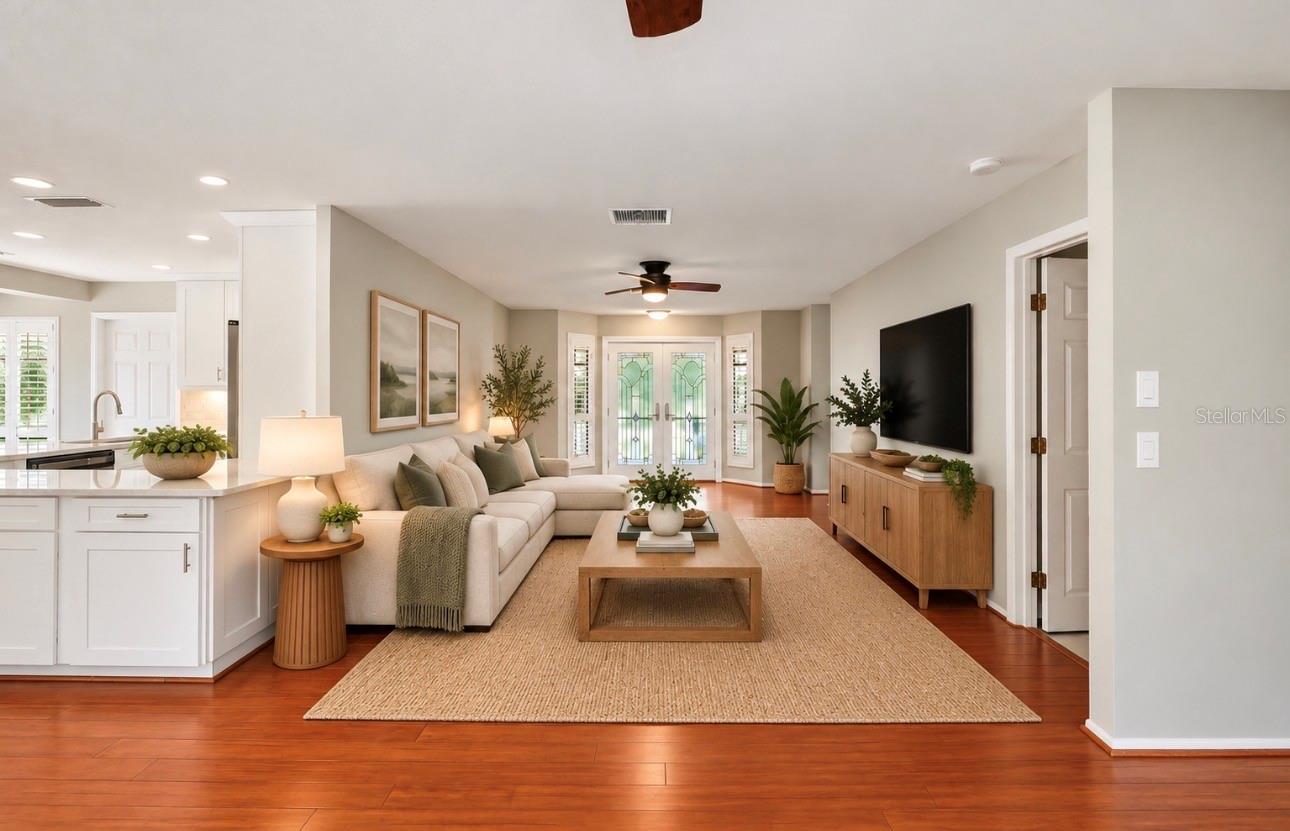 913 SUTTON PLACE, Palm Harbor, FL 34684