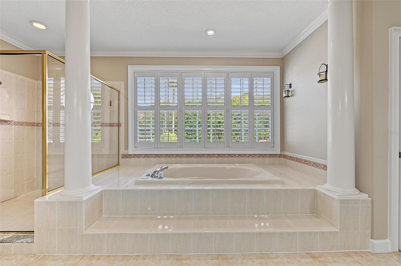 1626 LAGO VISTA BOULEVARD, Palm Harbor, FL 34685