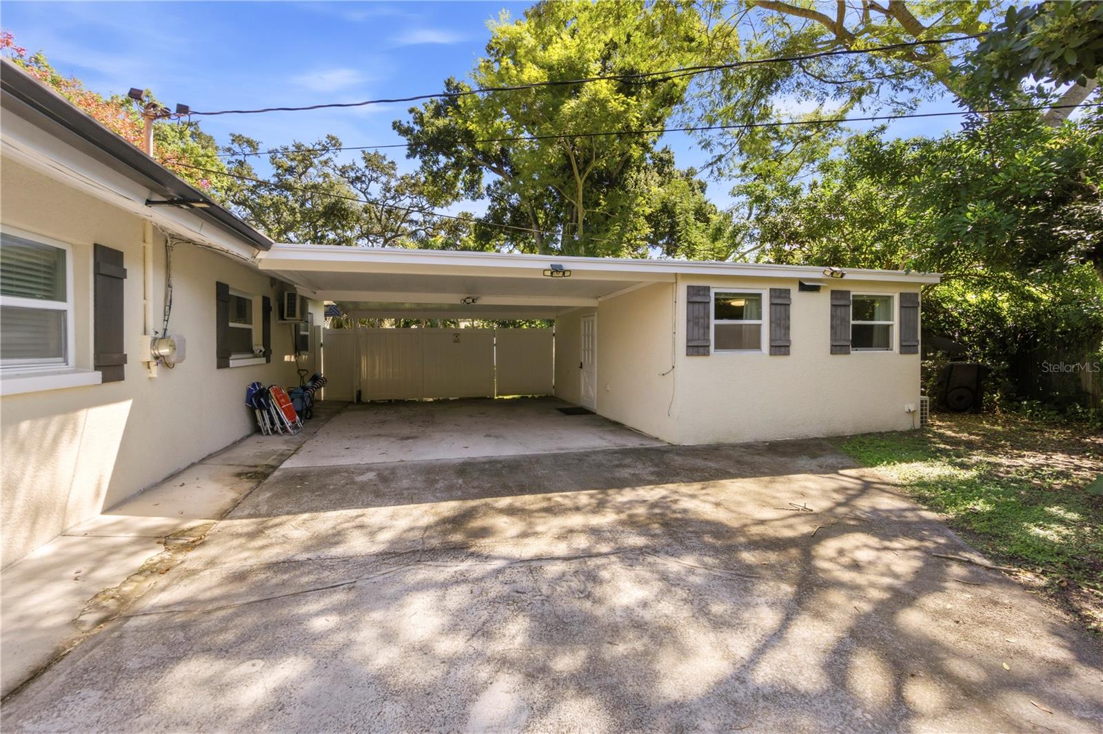 2608 OAKWOOD DRIVE, Largo, FL 33771