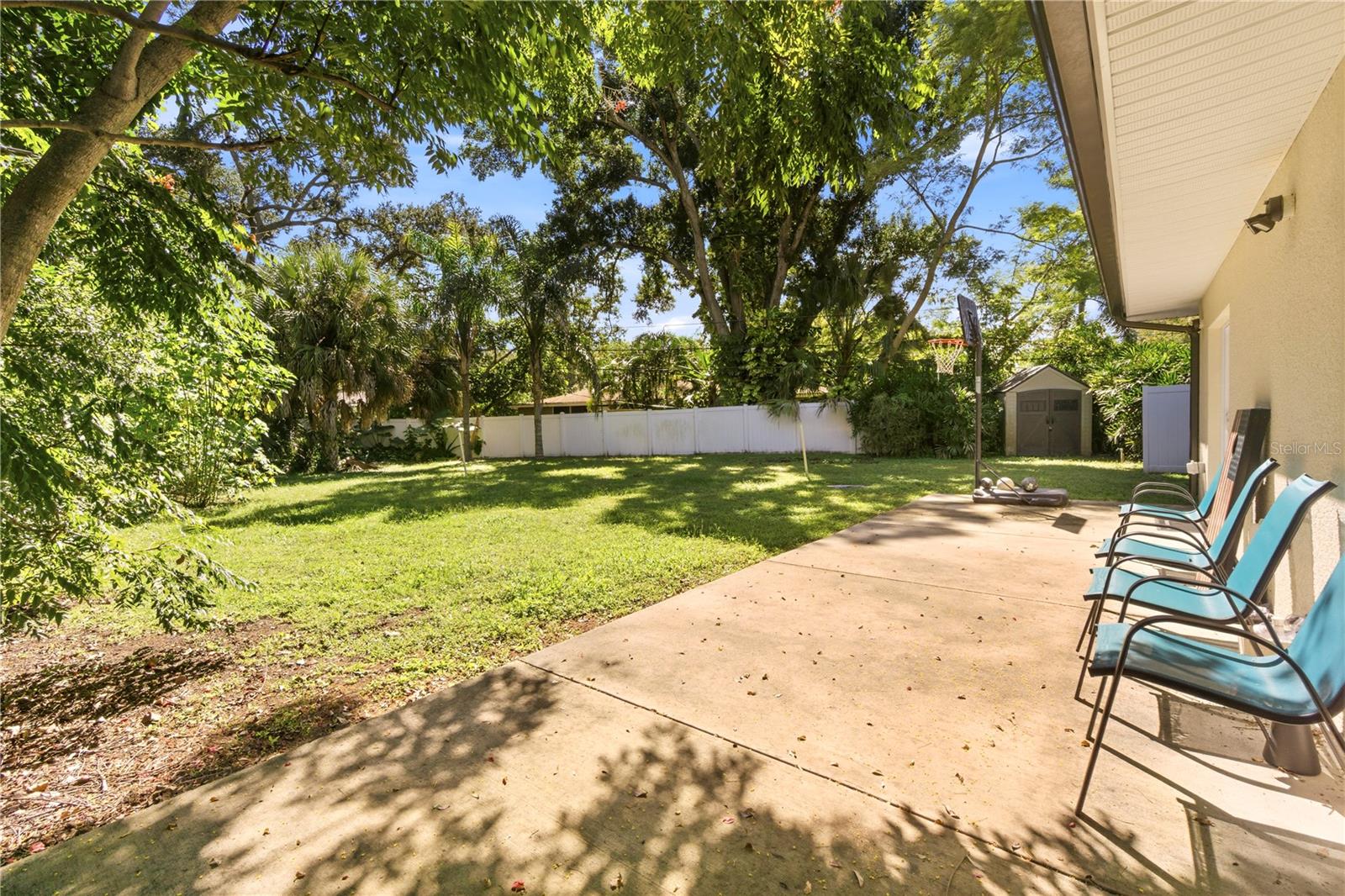 2608 OAKWOOD DRIVE, Largo, FL 33771