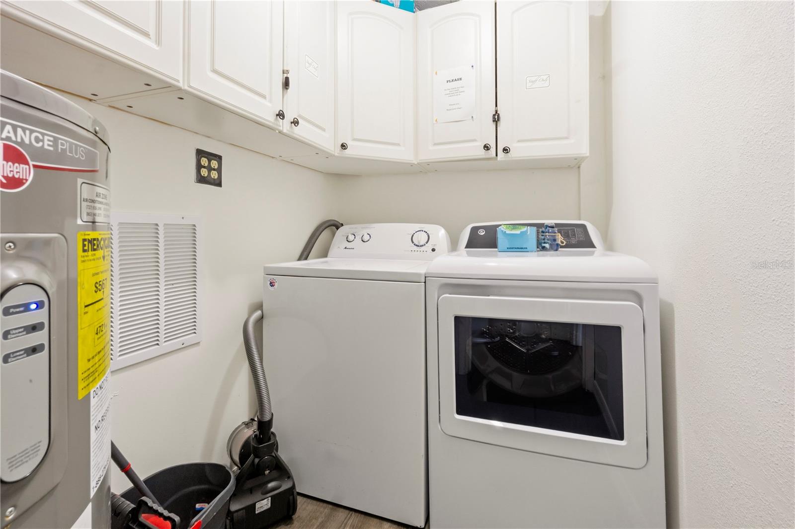 2608 OAKWOOD DRIVE, Largo, FL 33771