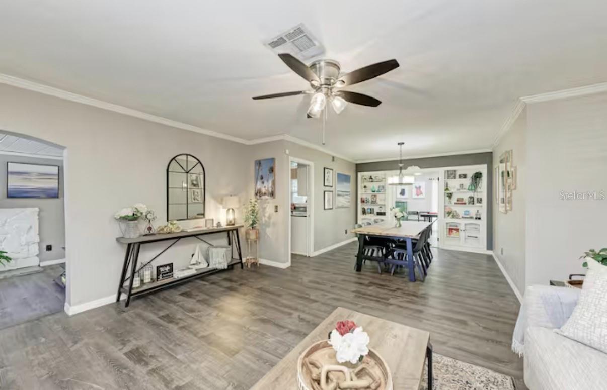 2608 OAKWOOD DRIVE, Largo, FL 33771 2608 OAKWOOD DRIVE, Largo, FL 33771