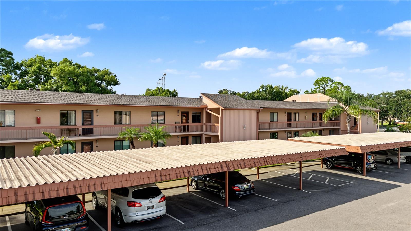 110 LAKESIDE COURT, #110, Oldsmar, FL 34677