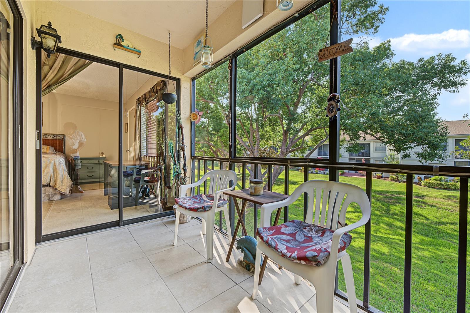 110 LAKESIDE COURT, #110, Oldsmar, FL 34677