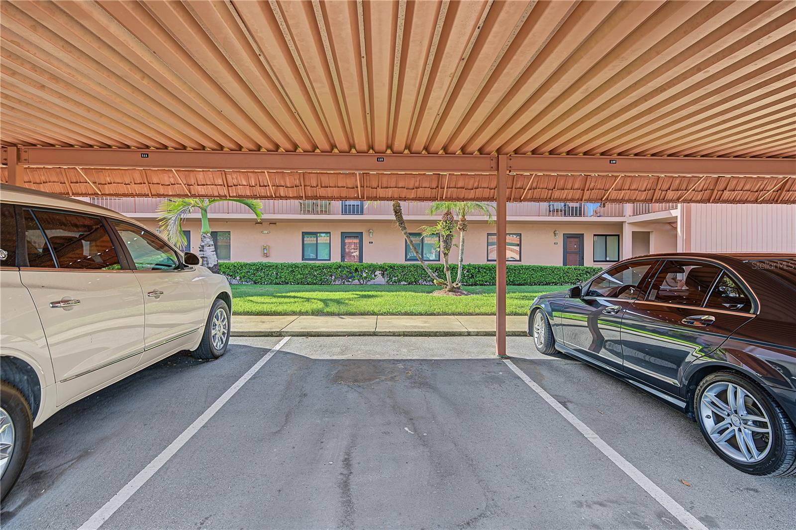 110 LAKESIDE COURT, #110, Oldsmar, FL 34677