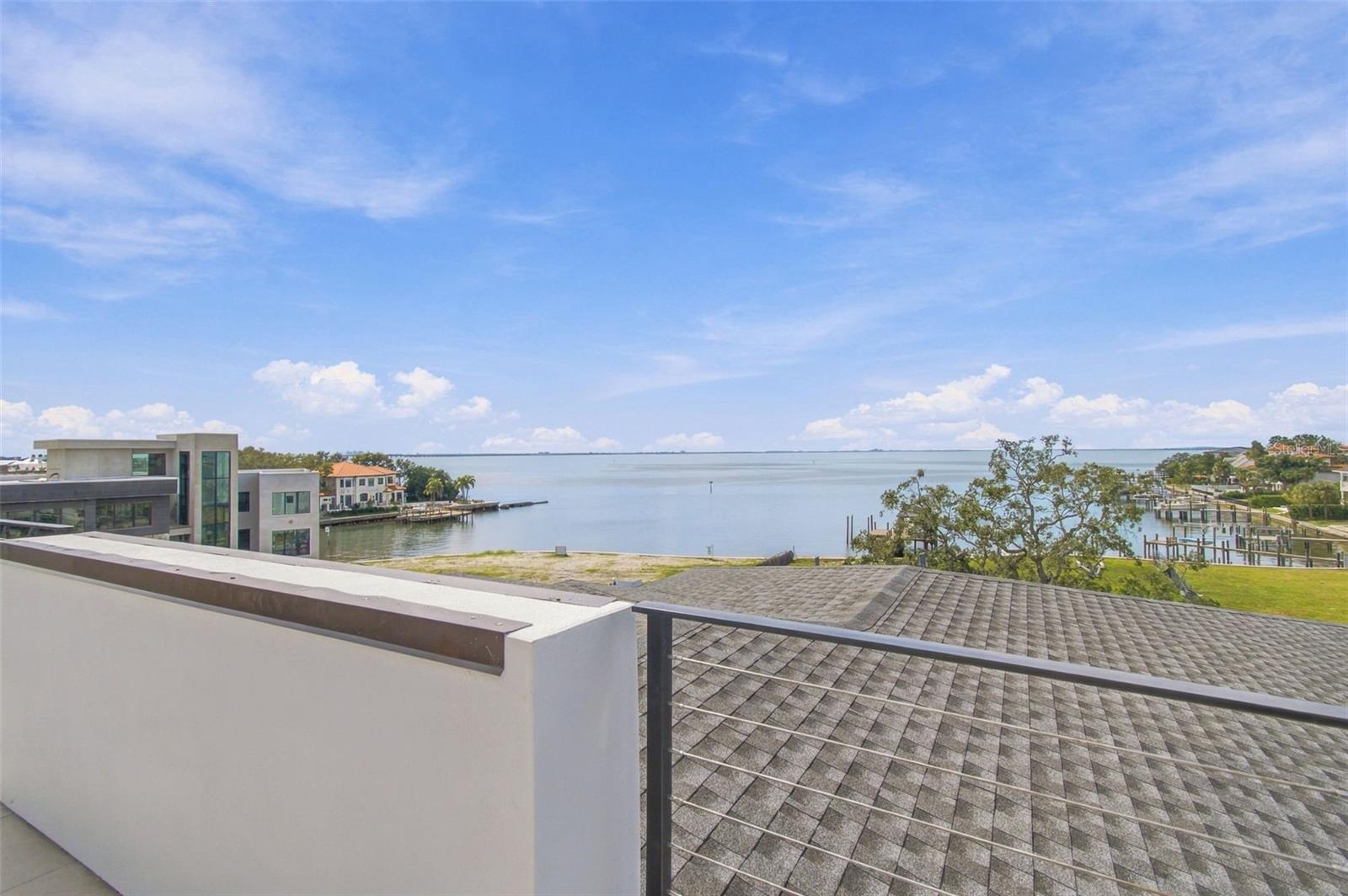 5023 W LEONA STREET, Tampa, FL 33629