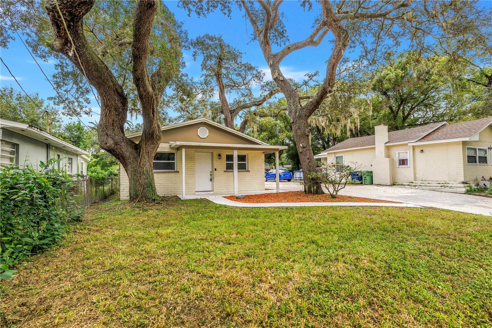 1306 E NEW ORLEANS AVENUE, Tampa, FL 33603 1306 E NEW ORLEANS AVENUE, Tampa, FL 33603