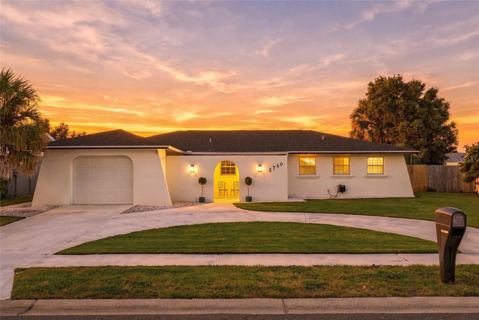 2710 21ST AVENUE W, Bradenton, FL 34205