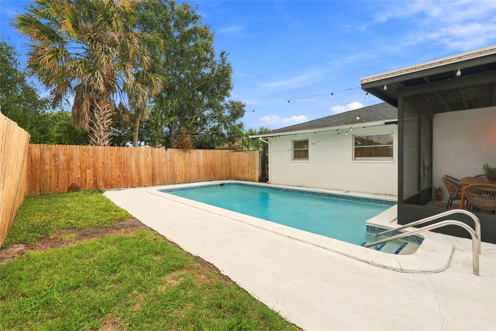 2710 21ST AVENUE W, Bradenton, FL 34205
