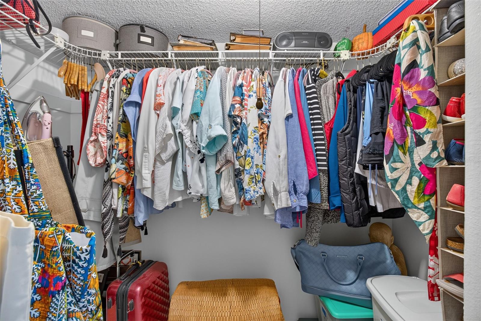 Walk-in closet