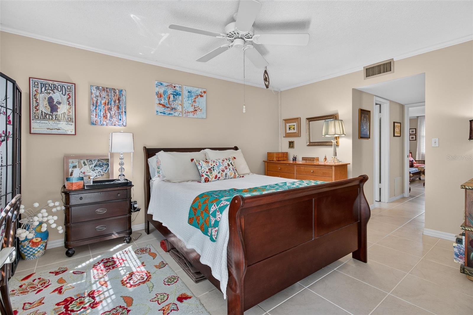 Spacious bedroom