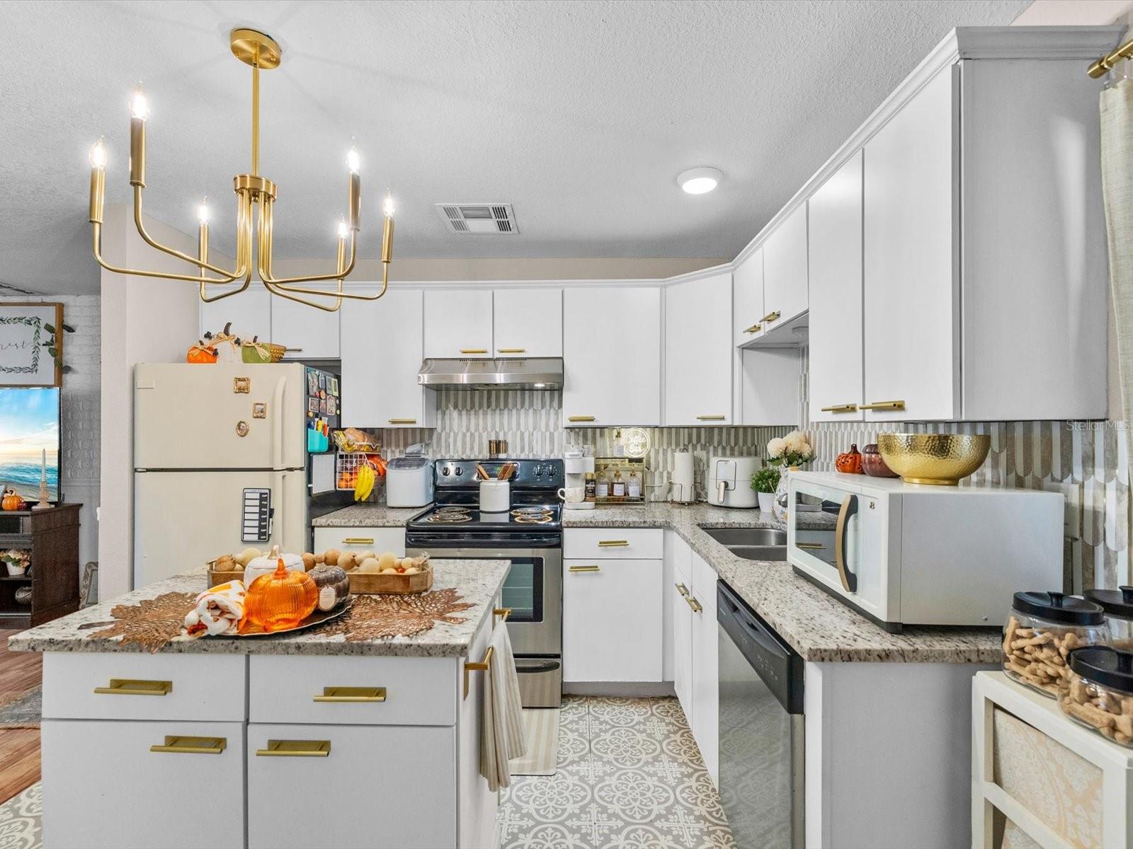 3220 LENWOOD DRIVE, New Port Richey, FL 34655