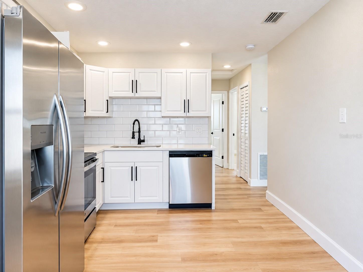 5020 10TH AVENUE N, St Petersburg, FL 33710