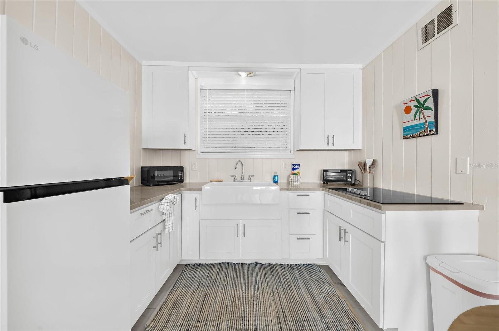 19 CAMBRIA STREET, Clearwater, FL 33767