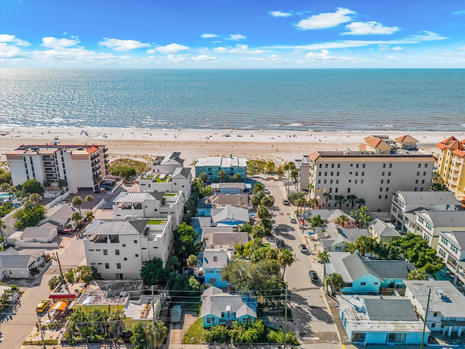 19 CAMBRIA STREET, Clearwater, FL 33767