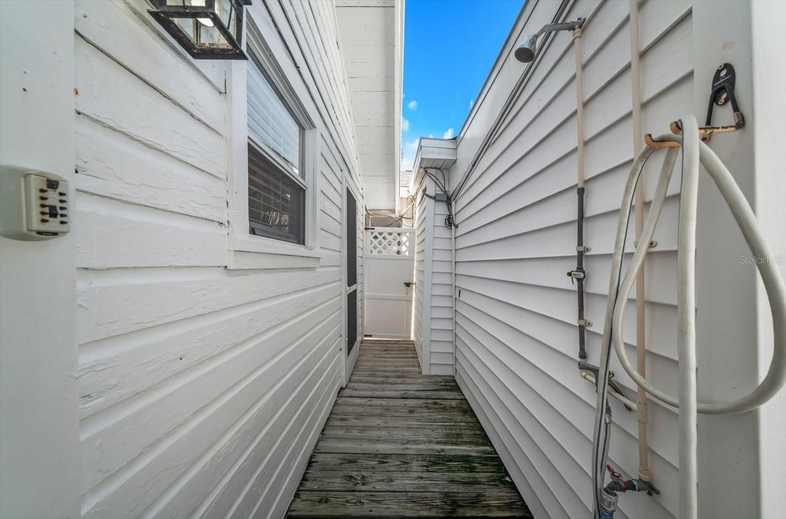 19 CAMBRIA STREET, Clearwater, FL 33767